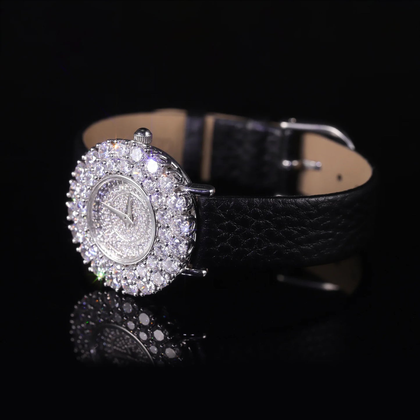 Lustré Women's Inlay Fashion Designer Watch