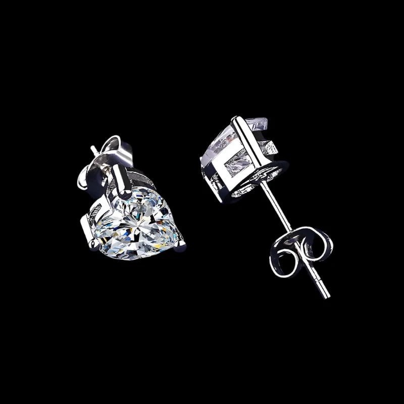 Lustré Moissanite Heart Moissanite Earrings 14k Gold