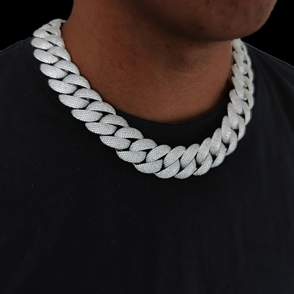 Lustré Solid 22MM Moissanite Cuban Link Chain/Bracelet