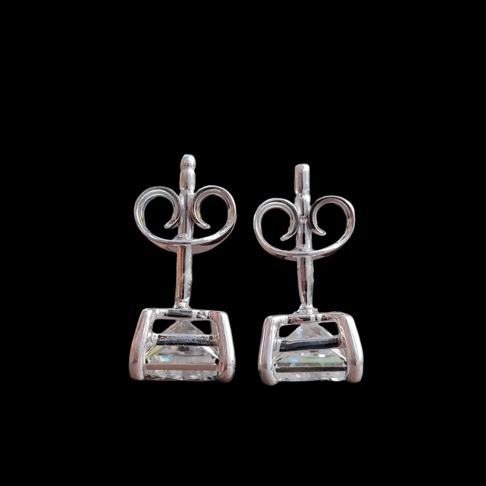 Lustré Squared Cut Moissanite Earrings 14k GOLD