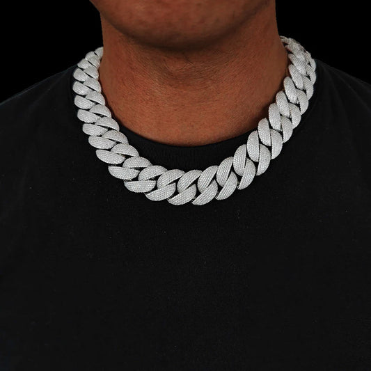 Lustré Solid 22MM Moissanite Cuban Link Chain/Bracelet